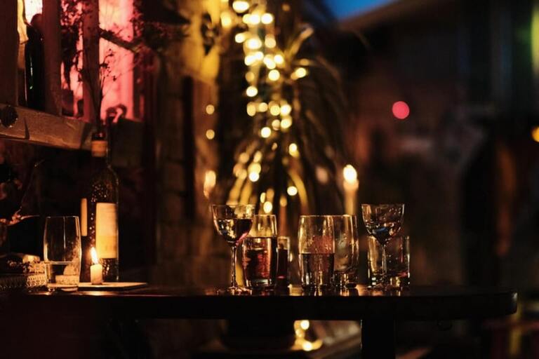 Les 5 avantages d’un restaurant bar Lounge